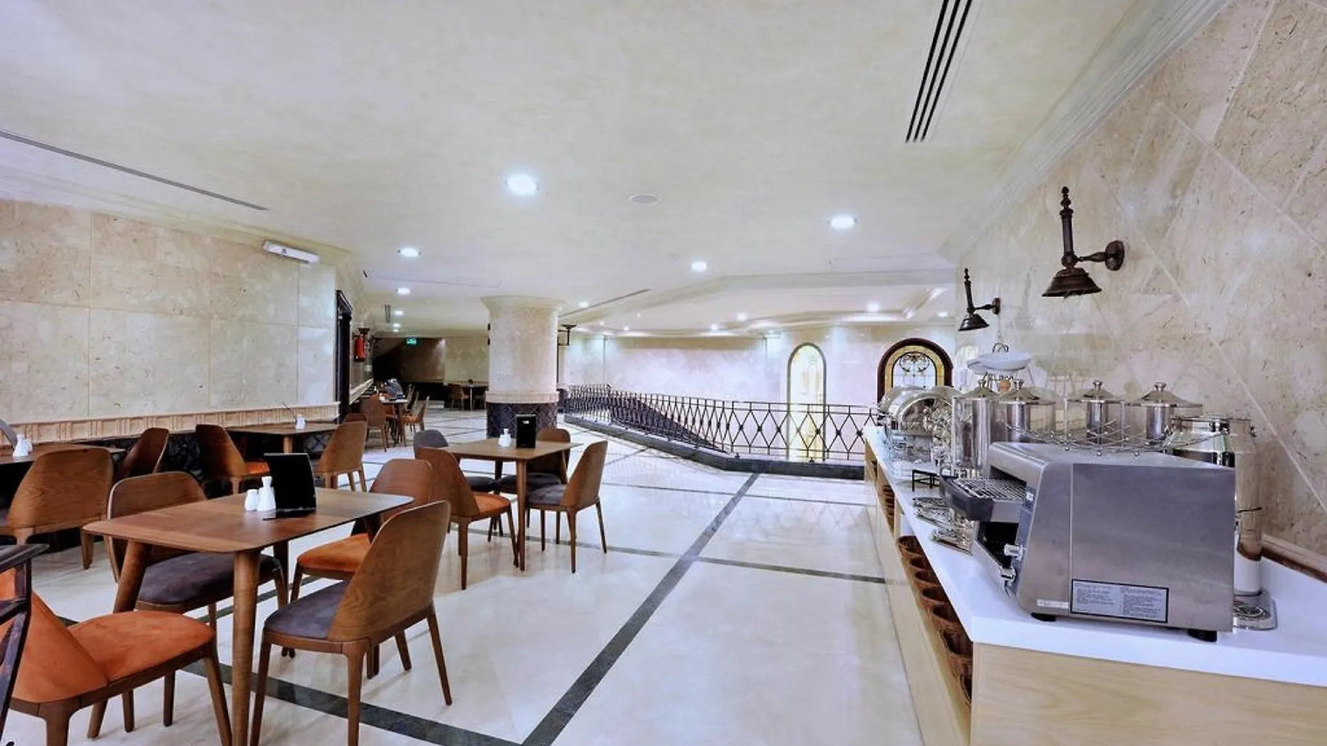 *** מלון Spectrums Residence ג'דה ערב הסעודית